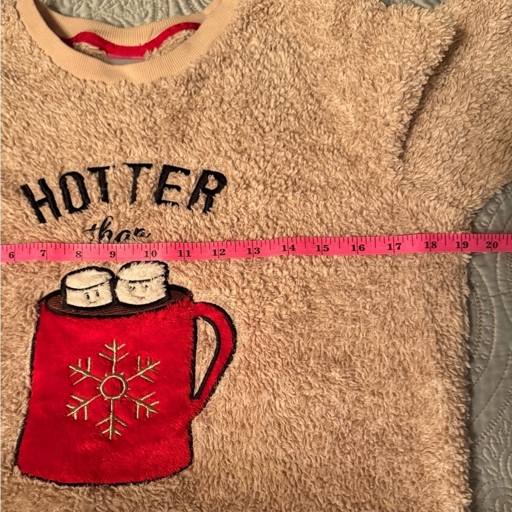 ☃️ Secret treasures hot coco PJ’s size small 4/6 hotter than coco - Picture 5 of 9
